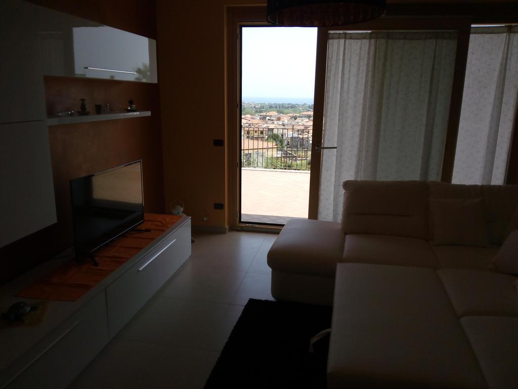 גיארדיני נאקסוס Casa Vacanza Cicirello מראה חיצוני תמונה